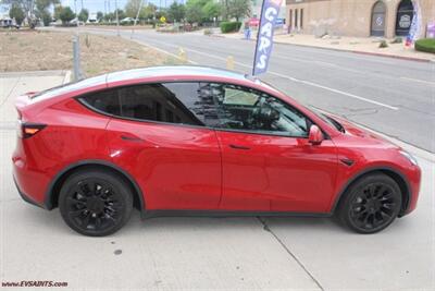 2022 Tesla Model Y Long Range - Photo 11 - Rialto, CA 92376-8618