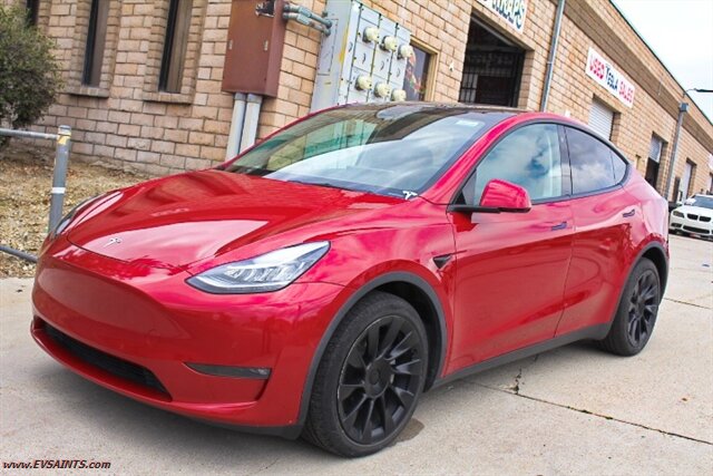 2022 Tesla Model Y Long Range   - Photo 1 - Rialto, CA 92376-8618