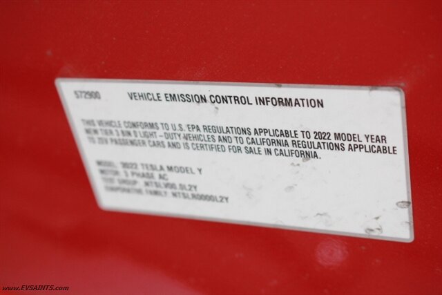 2022 Tesla Model Y Long Range - Photo 26 - Rialto, CA 92376-8618