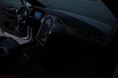 2016 Tesla Model X 90D  We Finance - Photo 15 - Rialto, CA 92376-8618