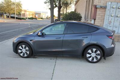 2023 Tesla Model Y Long Range  Extra Clean Vehicle - Photo 4 - Rialto, CA 92376-8618