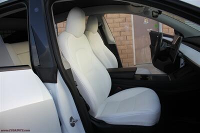 2023 Tesla Model Y Long Range  7 Seats - Photo 15 - Rialto, CA 92376-8618