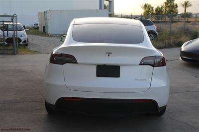 2023 Tesla Model Y Long Range  7 Seats - Photo 6 - Rialto, CA 92376-8618
