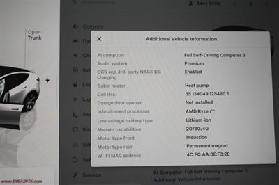 2023 Tesla Model Y Long Range  7 Seats - Photo 18 - Rialto, CA 92376-8618