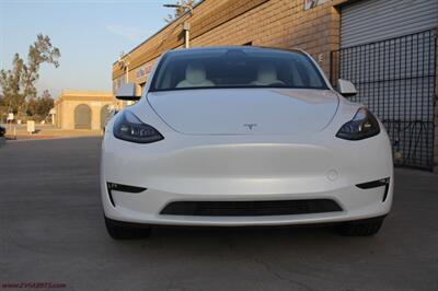 2023 Tesla Model Y Long Range  7 Seats - Photo 2 - Rialto, CA 92376-8618