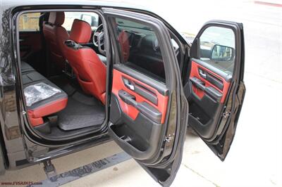 2025 RAM 1500 Rebel   - Photo 10 - Rialto, CA 92376-8618