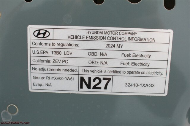 2024 Hyundai IONIQ 5 SEL RWD LONG RANGE - Photo 23 - Rialto, CA 92376-8618