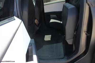 2024 Tesla Cybertruck Foundation   - Photo 14 - Rialto, CA 92376-8618