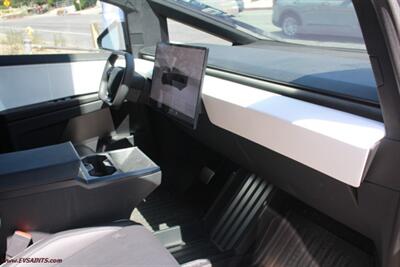 2024 Tesla Cybertruck Foundation   - Photo 12 - Rialto, CA 92376-8618
