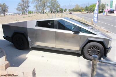 2024 Tesla Cybertruck Foundation   - Photo 8 - Rialto, CA 92376-8618