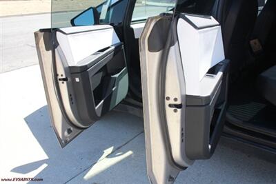 2024 Tesla Cybertruck Foundation   - Photo 13 - Rialto, CA 92376-8618