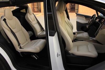 2020 Tesla Model X Long Range Plus   - Photo 15 - Rialto, CA 92376-8618
