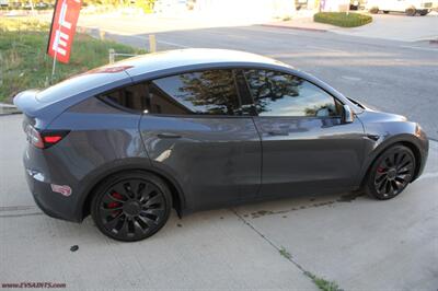 2023 Tesla Model Y Performance  WARRANTY - FINANCING - Photo 7 - Rialto, CA 92376-8618