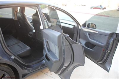 2023 Tesla Model Y Performance  WARRANTY - FINANCING - Photo 14 - Rialto, CA 92376-8618