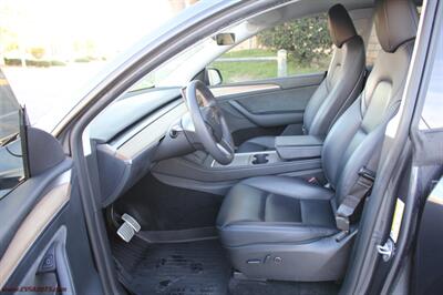 2023 Tesla Model Y Performance  WARRANTY - FINANCING - Photo 12 - Rialto, CA 92376-8618