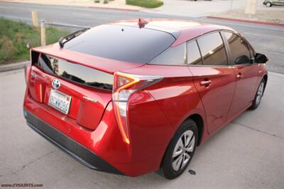 2018 Toyota Prius Two   - Photo 3 - Rialto, CA 92376-8618