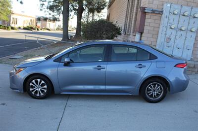 2022 Toyota Corolla Hybrid LE  Good Financing - Photo 7 - Rialto, CA 92376-8618