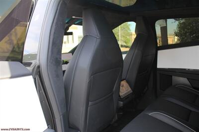 2024 Tesla Cybertruck FOUNDATION  WARRANTY - FINANCING - Photo 10 - Rialto, CA 92376-8618