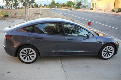 2022 Tesla Model 3   - Photo 7 - Rialto, CA 92376-8618