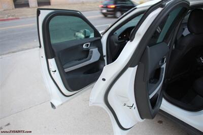 2022 Polestar 2 Long Range Dual Moto 076710 - Photo 11 - Rialto, CA 92376-8618
