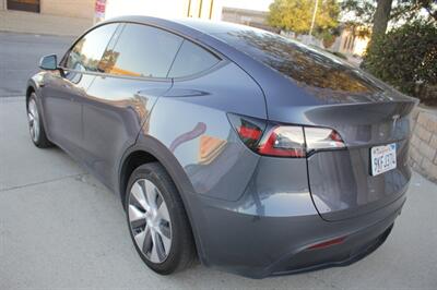 2023 Tesla Model Y Long Range  WARRANTY - FINANCING - CLEAN TITLE - Photo 6 - Rialto, CA 92376-8618