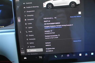 2023 Tesla Model X AWD  We Finance - Photo 22 - Rialto, CA 92376-8618