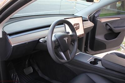 2023 Tesla Model Y Long Range - Photo 10 - Rialto, CA 92376-8618