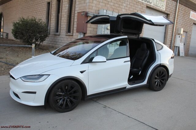 2022 Tesla Model X Dual Motor AWD - Photo 15 - Rialto, CA 92376-8618