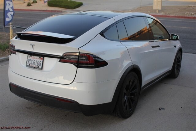 2022 Tesla Model X Dual Motor AWD - Photo 8 - Rialto, CA 92376-8618