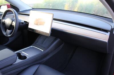 2023 Tesla Model Y Long Range  Full Warranty Coverage - Photo 17 - Rialto, CA 92376-8618