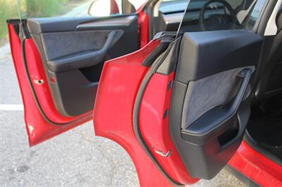 2023 Tesla Model Y Long Range  Full Warranty Coverage - Photo 10 - Rialto, CA 92376-8618