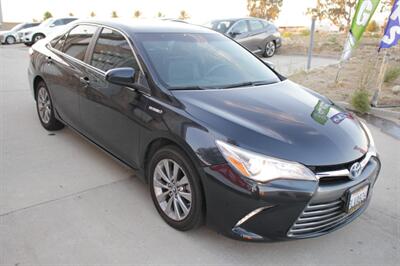 2017 Toyota Camry Hybrid XLE  We Finance - Photo 3 - Rialto, CA 92376-8618