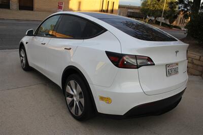 2022 Tesla Model Y LR   - Photo 6 - Rialto, CA 92376-8618