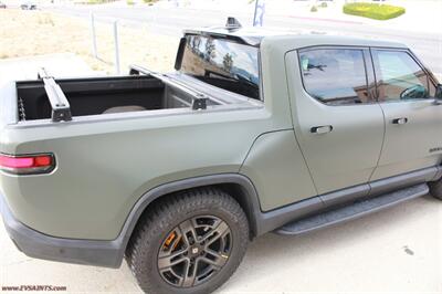 2022 Rivian R1T LAUNCH ED  AWD Select Quadro Motor - Photo 9 - Rialto, CA 92376-8618