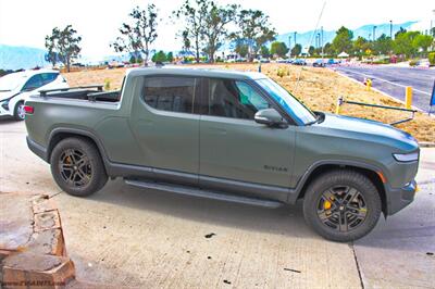 2022 Rivian R1T LAUNCH ED  AWD Select Quadro Motor - Photo 12 - Rialto, CA 92376-8618