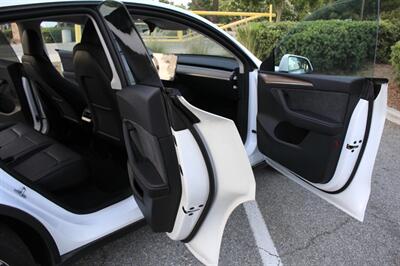 2023 Tesla Model Y Long Range   - Photo 15 - Rialto, CA 92376-8618