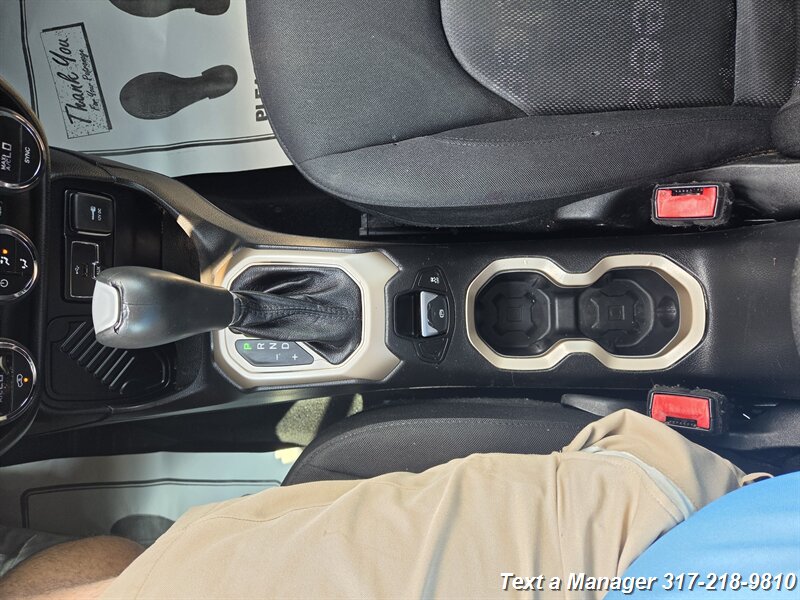 2015 Jeep Renegade Latitude - Photo 17 - Greenwood, IN 46142