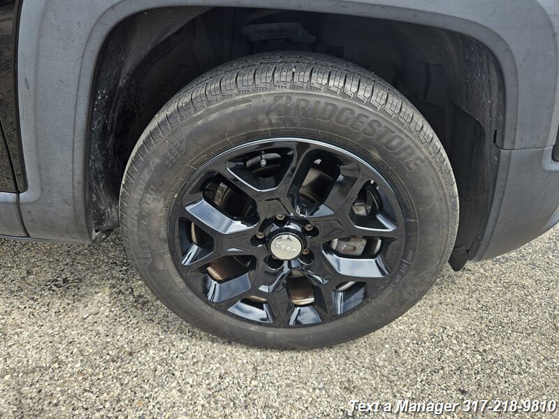 2015 Jeep Renegade Latitude - Photo 12 - Greenwood, IN 46142