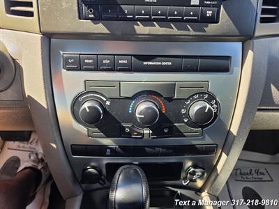 2007 Jeep Grand Cherokee Laredo - Photo 13 - Greenwood, IN 46142
