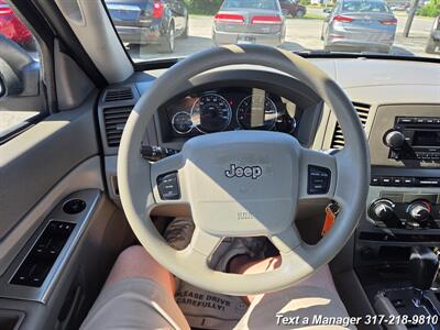 2007 Jeep Grand Cherokee Laredo - Photo 10 - Greenwood, IN 46142
