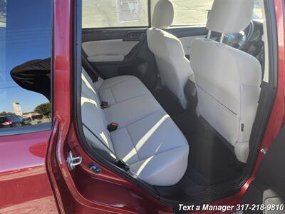 2015 Subaru Forester 2.5i Premium   - Photo 27 - Greenwood, IN 46142