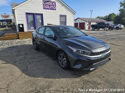 2022 Kia Forte LXS   - Photo 7 - Greenwood, IN 46142