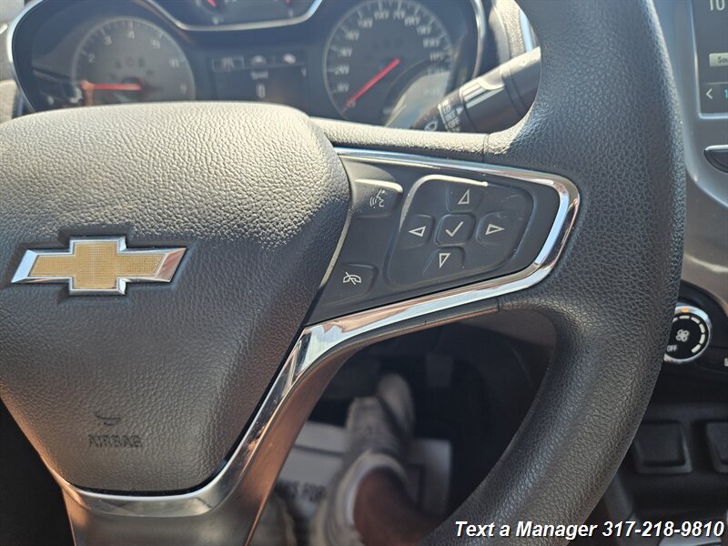 2018 Chevrolet Cruze LT Auto - Photo 17 - Greenwood, IN 46142