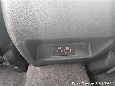 2022 Nissan Altima 2.5 SV   - Photo 20 - Greenwood, IN 46142