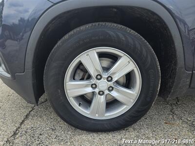 2018 Chevrolet Trax LT   - Photo 9 - Greenwood, IN 46142