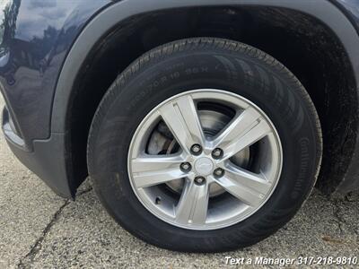 2018 Chevrolet Trax LT   - Photo 12 - Greenwood, IN 46142