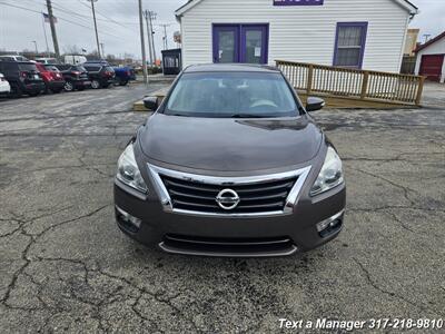 2014 Nissan Altima 3.5 SL   - Photo 9 - Greenwood, IN 46142