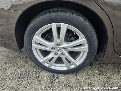 2014 Nissan Altima 3.5 SL   - Photo 12 - Greenwood, IN 46142