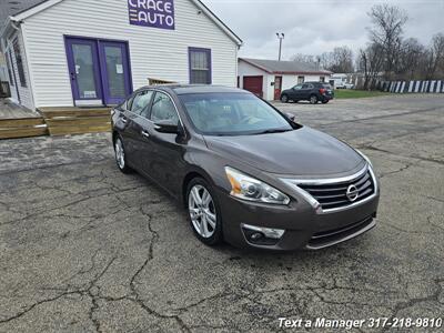 2014 Nissan Altima 3.5 SL   - Photo 7 - Greenwood, IN 46142
