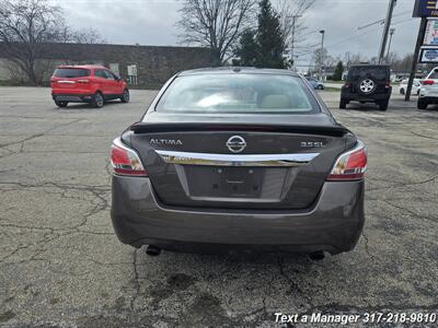 2014 Nissan Altima 3.5 SL   - Photo 4 - Greenwood, IN 46142